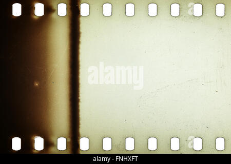 Jaune blanc bande de film bruyant vibrant texture background Banque D'Images