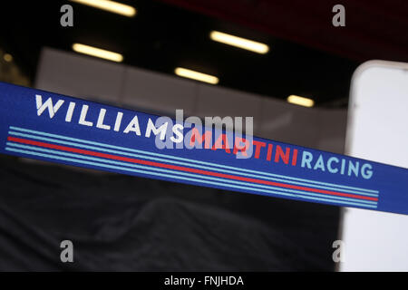 Barcelone, Espagne. Feb 23, 2016. Le garage de l'équipe de Williams vu au cours de la session de formation pour la prochaine saison de Formule 1 au circuit de Barcelone, Plaça de Catalunya à Barcelone, Espagne, 23 février 2016. Photo : Jens Buettner/dpa/Alamy Live News Banque D'Images