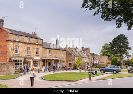 Le joli village de Cotswold / ville de Broadway , Worcestershire , Angleterre , Angleterre , Royaume-Uni Banque D'Images