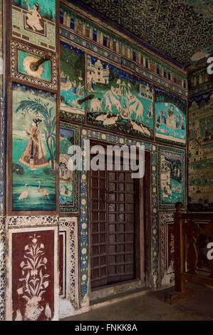 La peinture sur le mur du Chitrashala à Bundi, Rajasthan, Inde Banque D'Images