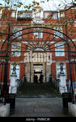 L'entrée fermée au Royal Marsden Hospital de Londres. Royal Marsden Hospital est un hôpital spécialisé dans le traitement du cancer Banque D'Images