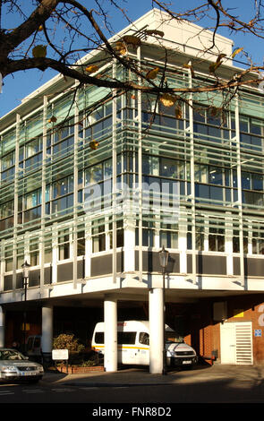 L'entrée fermée au Royal Marsden Hospital de Londres. Royal Marsden Hospital est un hôpital spécialisé dans le traitement du cancer Banque D'Images