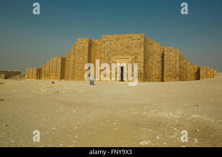 Chapelles du côté ouest du complexe Heb-SED de Djoser à Saqqara. Nécropole pour l'ancienne capitale égyptienne Memphis Banque D'Images