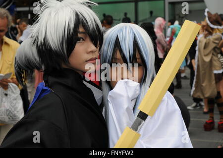 Les thaïlandais aux cheveux noir et blanc au Festival Cosplay japonais à Bangkok, Thaïlande. crédit : Kraig Lieb Banque D'Images