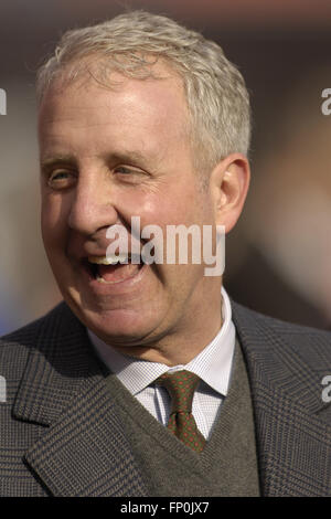 Cleveland, Ohio, USA. 26 Nov, 2006. Le propriétaire Randy Lerner Cleveland Browns de Cleveland Browns Stadium le 26 novembre 2006 à Cleveland, Ohio. ZUMA Press/Scott A. Miller © Scott A. Miller/ZUMA/Alamy Fil Live News Banque D'Images