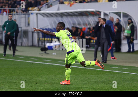 LVIV, UKRAINE - le 10 mars 2016 : Frank Acheampong du RSC Anderlecht réagit après avoir marqué au cours de l'UEFA Europa League Round de 16 Banque D'Images