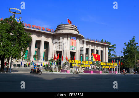 Bâtiment de la Banque d'État du Viet Nam dans la capitale de Hanoi. La Banque d'État du Vietnam est la banque centrale du Vietnam et connu sous le nom de t Banque D'Images