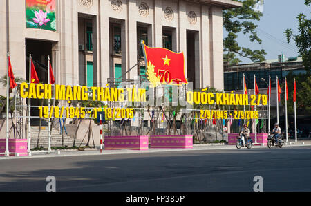 Bâtiment de la Banque d'État du Viet Nam dans la capitale de Hanoi. La Banque d'État du Vietnam est la banque centrale du Vietnam et connu sous le nom de t Banque D'Images