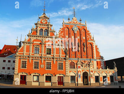 Maison de points noirs sur la place de l'Hôtel de Ville, Riga, Lettonie Banque D'Images