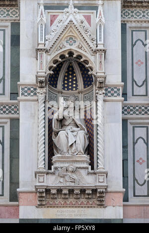 Le Pape Eugène IV, portail de Cattedrale di Santa Maria del Fiore (Cathédrale de Sainte Marie de la fleur), Florence, Italie Banque D'Images