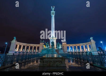 Place des Héros, Budapest Hongrie Banque D'Images