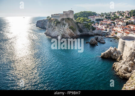 Forteresse du Saint-Laurent Aussi appelé Fort Lovrijenac ou Dubrovnik's Gibraltar en Dubrovnik, Croatie. Fort Bokar sur le côté droit Banque D'Images