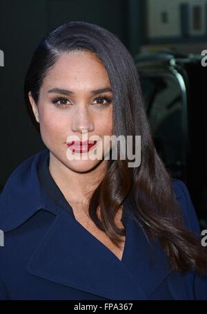 New York, NY, USA. Mar 17, 2016. Meghan Markle dehors et environ pour la célébrité Candids - THU, New York, NY 17 mars 2016. Credit : Derek Storm/Everett Collection/Alamy Live News Banque D'Images