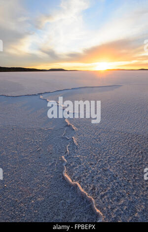Lever du soleil sur le lac Gairdner, Australie du Sud, SA, Australie Banque D'Images