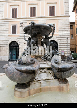 La fontaine des Tortues, (Le Fontane delle Tartarughe) Ghetto Juif, Trastevere, Rome, Italie. Banque D'Images