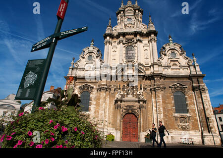 St Jean Baptiste et l'église du Béguinage, Bruxelles, Belgique. Place du Béguinage, béguinage square, Bruxelles, Belgique. St Catherine Banque D'Images