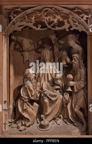 Adoration des Mages. Predella panel de la Vierge Retable de sculpteur allemand Tilman Riemenschneider dans l'Église près de Herrgottskirche Creglingen, Baden-Wurttemberg, Allemagne. Banque D'Images