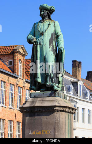 Monument de la peintre flamand Jan Van Eyck (vers 1390-1441) à Bruges, Belgique Banque D'Images