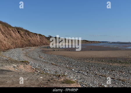 Sur la rive Thurstaston Dee Estuary, Wirral, Merseyside. Banque D'Images