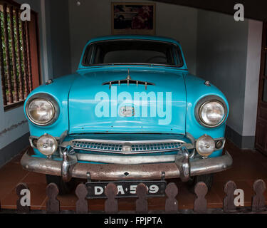 Hue, Vietnam la voiture dans laquelle le moine bouddhiste Thich Quang Duc a conduit jusqu'à se brûler à mort à Saigon 11 juin 1963,en signe de protestation. Banque D'Images