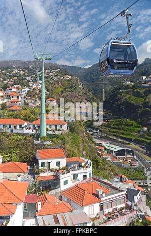 Téléphérique de Funchal, avec cityscape Banque D'Images