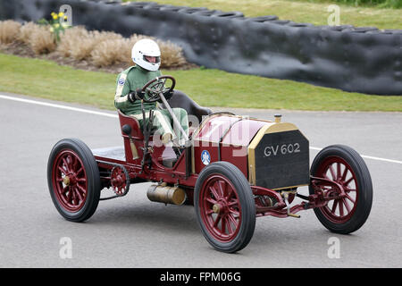 Chichester, UK. Mar 19, 2016. Mercedes 60hp Credit : Oliver Dixon/Alamy Live News Banque D'Images