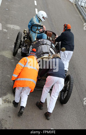 Chichester, UK. Mar 19, 2016. Réunion des membres de Goodwood, Chichester, Royaume-Uni. Credit : Oliver Dixon/Alamy Live News Banque D'Images