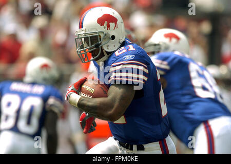 Tampa, FL, USA. 18 Sep, 2005. Buffalo Bills Willis McGahee running back en action au cours du premier trimestre de l'initiative parlementaire match contre les Tampa Bay Buccaneers chez Raymond James Stadium.Zuma Press/Scott A. Miller © Scott A. Miller/ZUMA/Alamy Fil Live News Banque D'Images