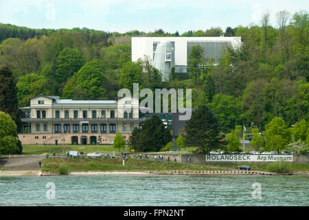 Deutschland, Rheinland-Pfalz, Rolandseck, Arp Museum Bahnhof Rolandseck Banque D'Images