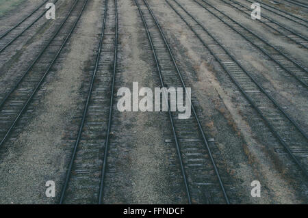 Ancienne voie ferrée à la gare, l'infrastructure de transport Banque D'Images