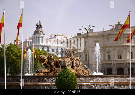 Fontaine de Cibeles majestueux sur la Plaza de Cibeles à Madrid, Espagne Banque D'Images