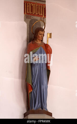 Saint Jacques le moins statue dans l'église paroissiale de Saint Pierre et Paul à Oberstaufen, Allemagne Banque D'Images