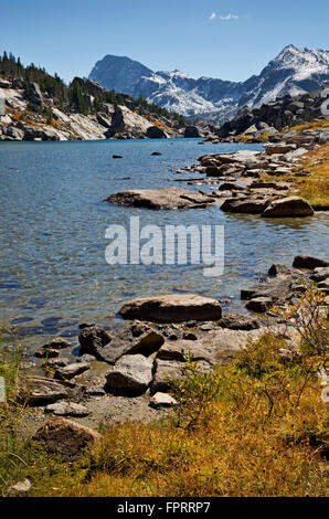 WY01334-00...WYOMING - Lac du Nord de la grande plage de sable dans le sentier du col de la Wilderness Bridger Wind River. Banque D'Images