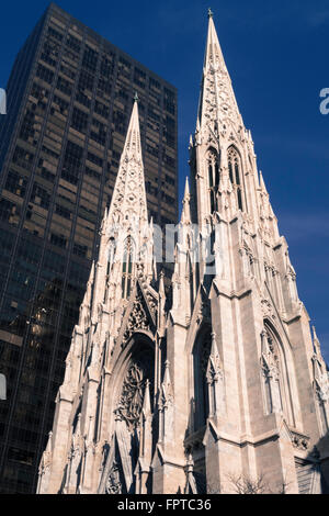 La Cathédrale St Patrick, NYC Banque D'Images