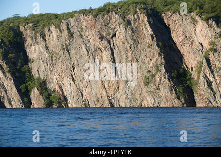 Maniznaw rock à Bon Echo. Banque D'Images