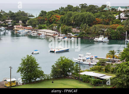 La ville de Castries, Sainte-Lucie- Harbour dans ce petit pays des Caraïbes. Banque D'Images