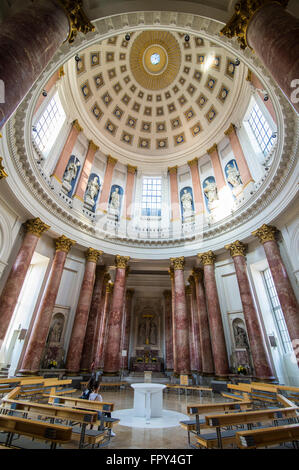 Dôme de l'église Sainte Elisabeth, Nuremberg, Middle Franconia, Bavaria, Germany Banque D'Images