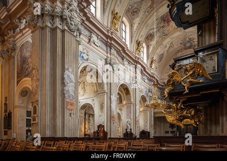 L'intérieur baroque de l'église Sainte Anne à Cracovie, Pologne. Banque D'Images