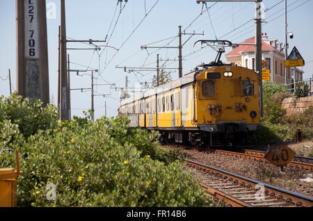 En train de Kalk Bay - Western Cape Afrique du Sud Banque D'Images