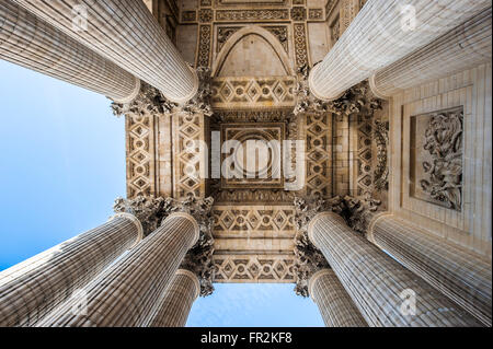 Panthéon, colonnes corinthiennes de l'entrée, Paris, France Banque D'Images