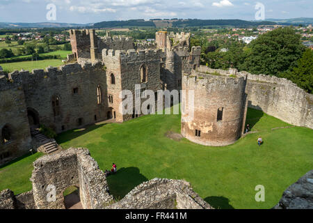 La Bailey de Ludlow Castle, de la Grande Tour, Shropshire, England, UK. Banque D'Images