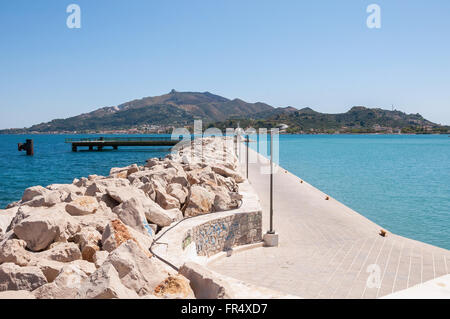 Port vide à Zante, ville capitale de Zakynthos, Grèce Banque D'Images