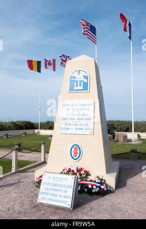 Monument à la 1re Brigade Spéciale du Génie à Utah Beach, Normandie, France. Banque D'Images