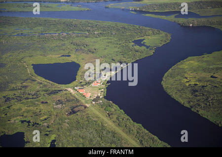 Vue aérienne du projet d'école à Jatobazinho le Pantanal region d'Achaïe Sierra Amolar Banque D'Images