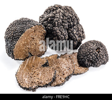 Truffes noires isolé sur un fond blanc. Banque D'Images