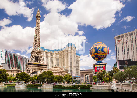 Avis de casinos de villégiature le long de la rue Vegas à Las Vegas au Nevada Banque D'Images