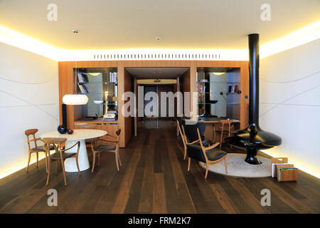 La vue de l'intérieur de la salle de séjour de Suite Carezza de Dolder Grand Hotel, Zurich, Suisse Banque D'Images