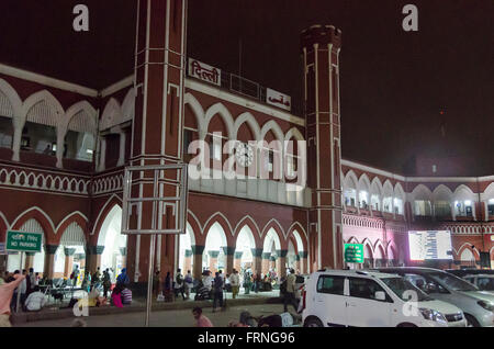 La gare de jonction de Delhi, Old Delhi, Inde Banque D'Images