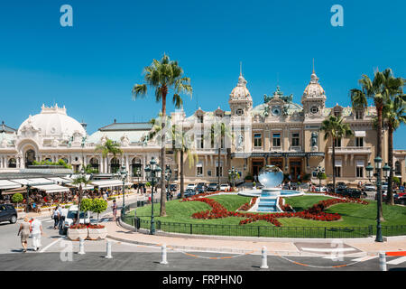 Monte Carlo, Monaco - 28 juin 2015 : grand casino de Monte Carlo à Monaco. D'Azur Banque D'Images