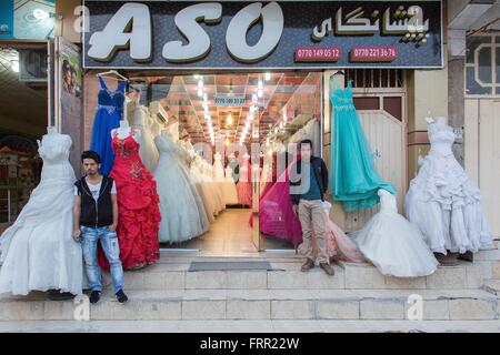 Boutique de robe de mariage dans le Nord de l'Iraq Banque D'Images